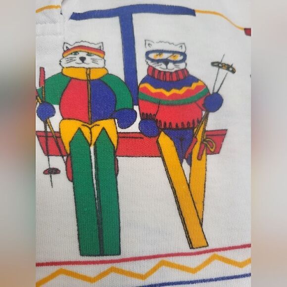 Exclusively For ST. EVE vintage nightgown, rare, Cats on a Ski Chair lift - Picture 12 of 13